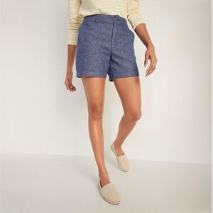 Old Navy High Rise Everyday Shorts in Dark Chambray